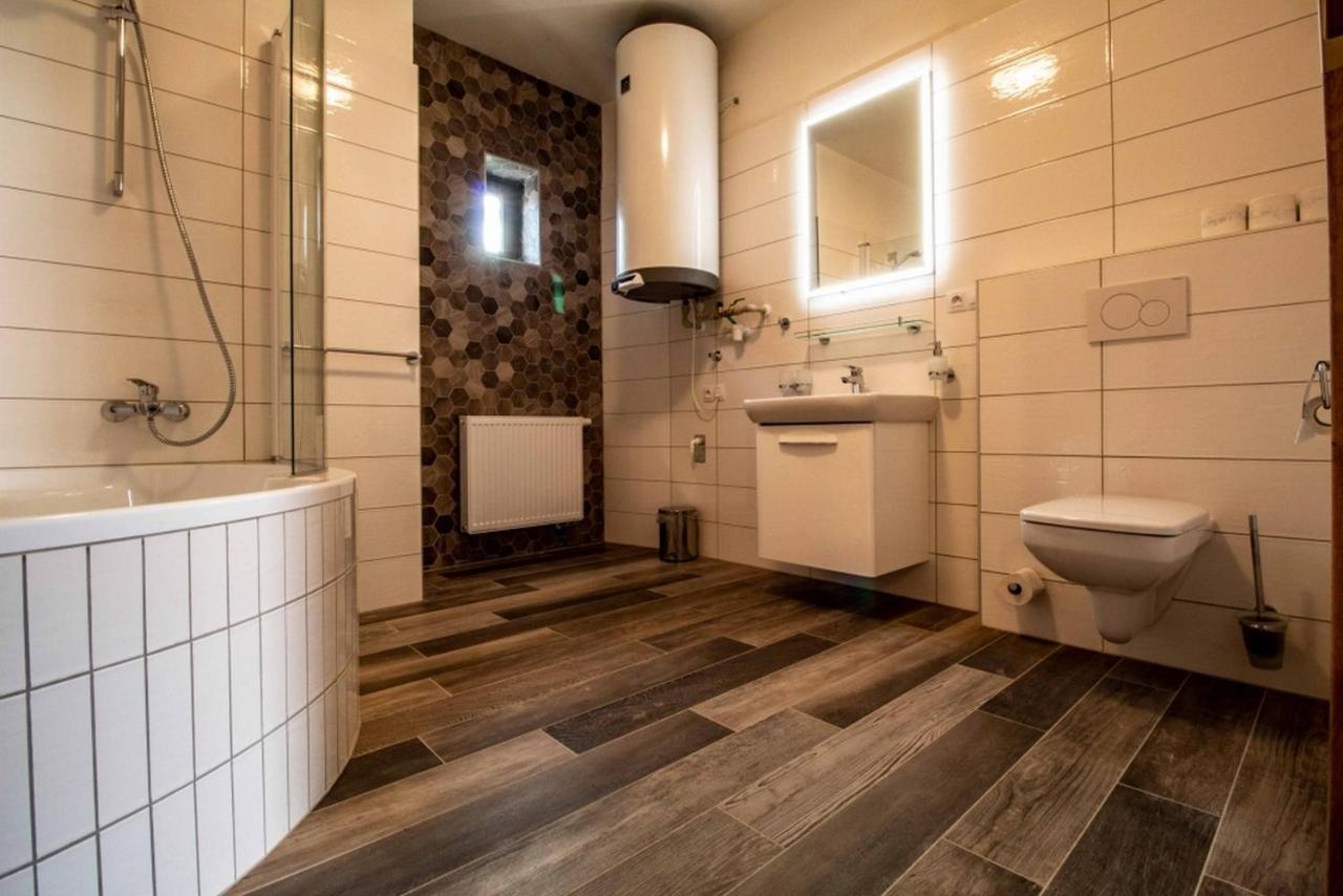 Residence Tvrz Skocice Ngoại thất bức ảnh